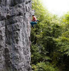 Sicherungs und Sturztraining Kletterkurs